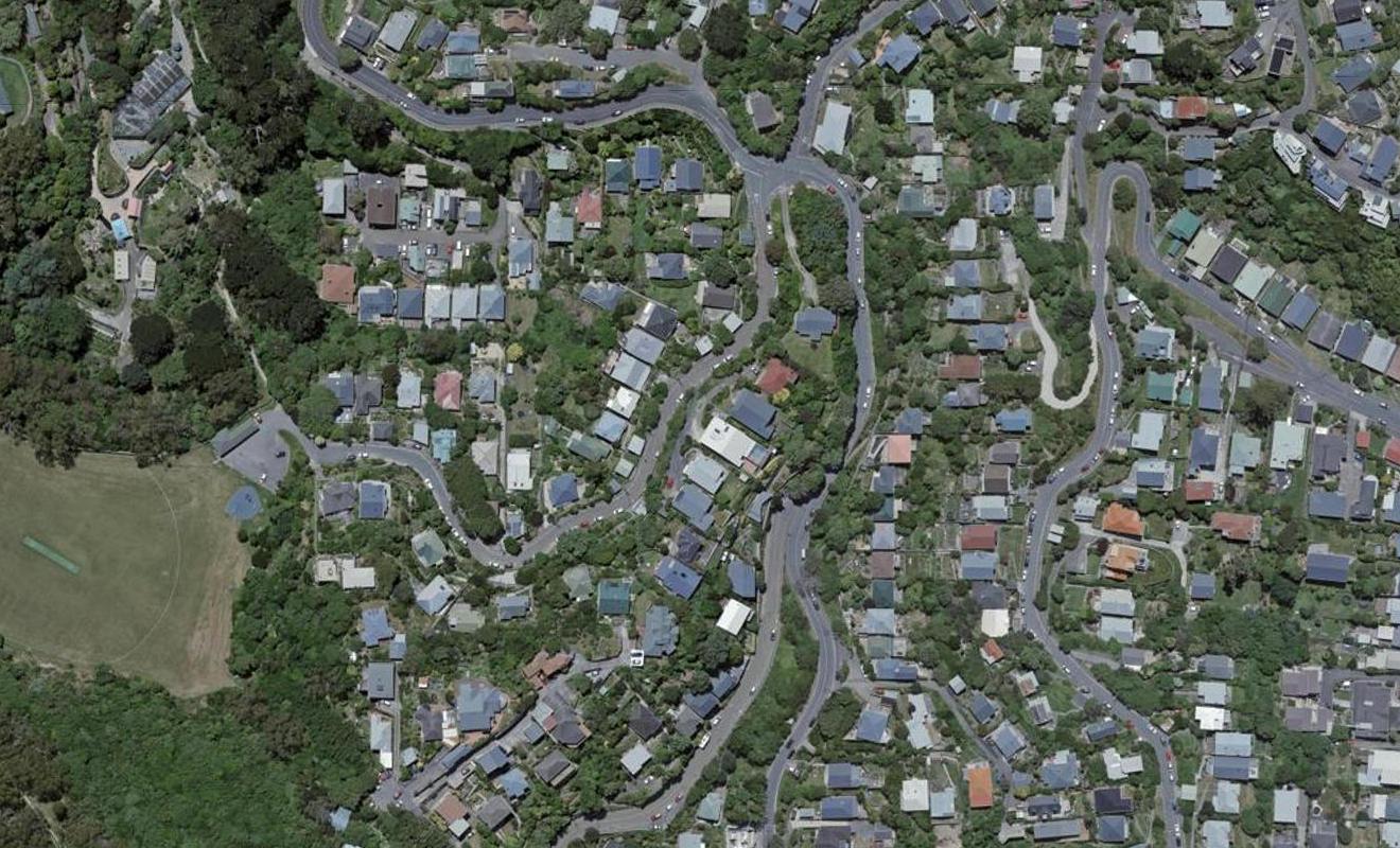 13 Sutherland Crescent, Melrose, Wellington - Carousel 1