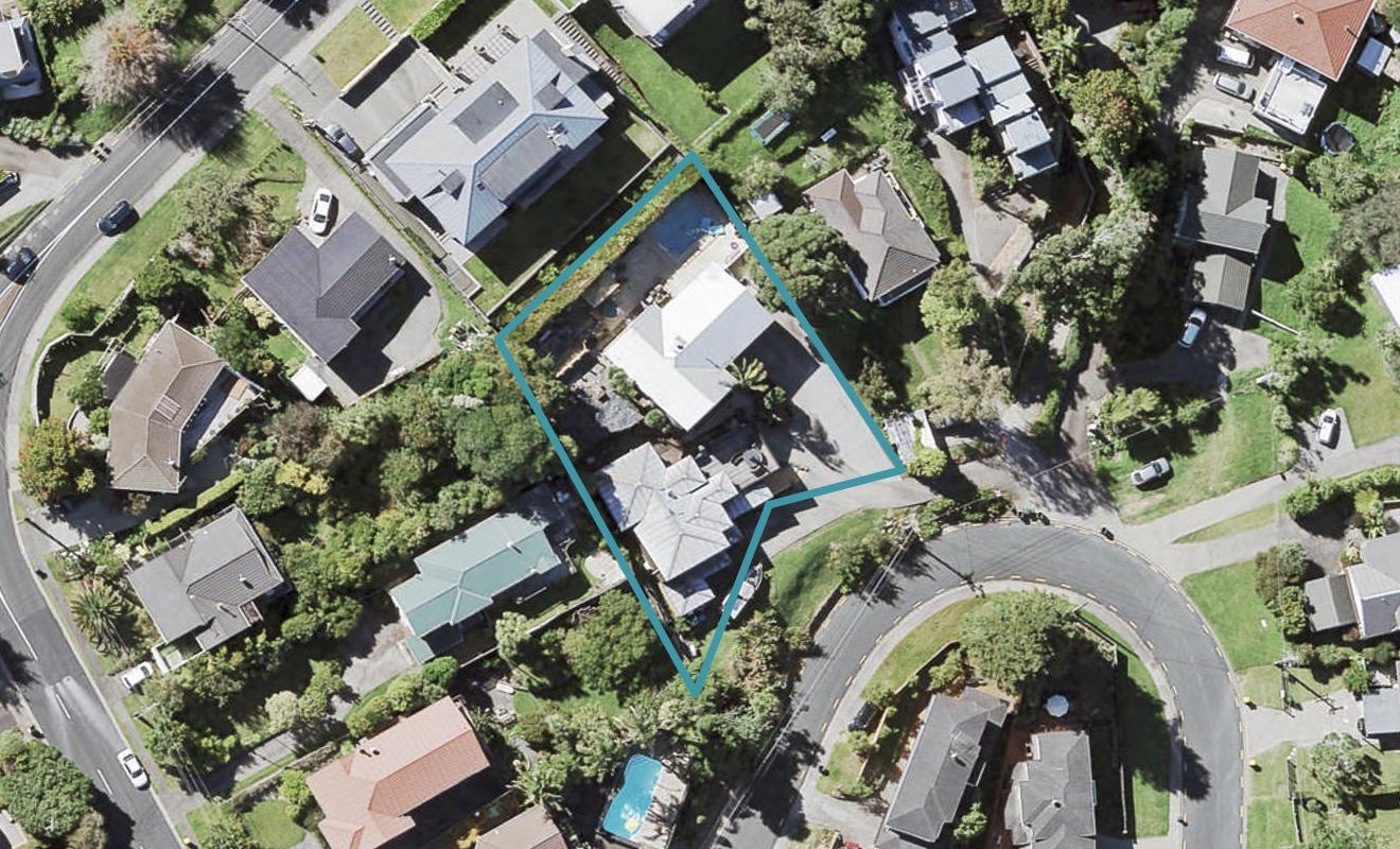 2/53 Seaton Road, Murrays Bay, Auckland - Carousel 1