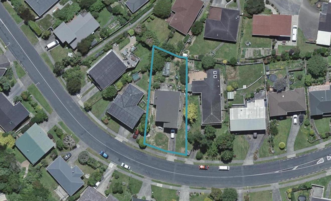 20 Oriel Avenue, Tawa, Wellington - Carousel 1