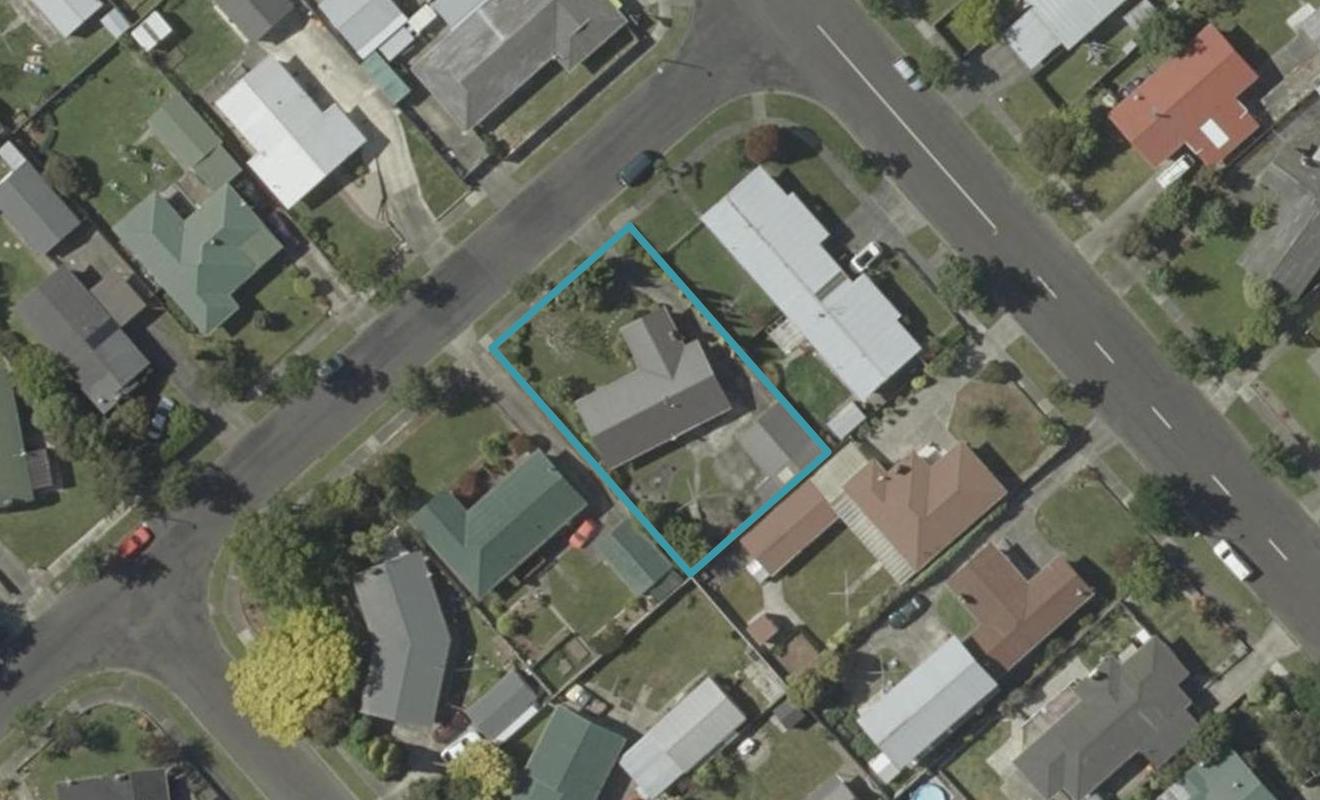 3 Catlins Crescent, Milson, Palmerston North - Carousel 1