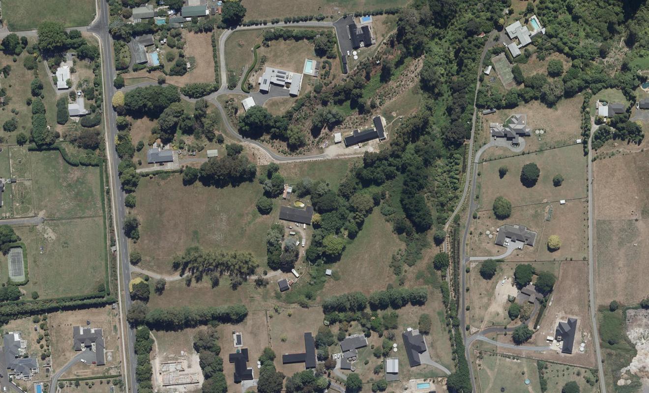15 Pekapeka Lane, Tamahere, Hamilton - Carousel 1