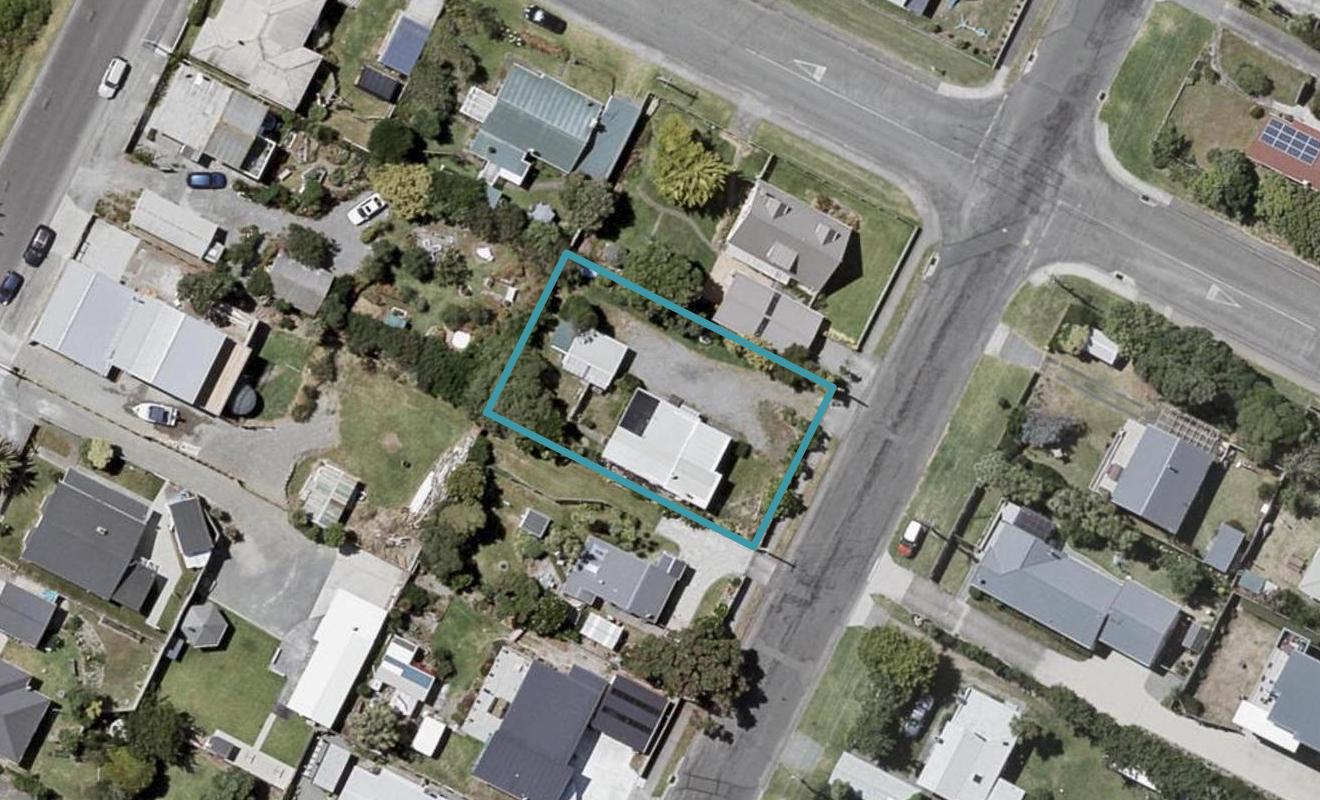 45 Moana Street, Otaki Beach, Otaki - Carousel 1