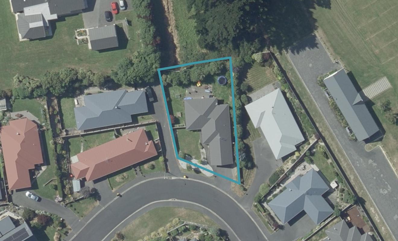 8 St Clair Close, Corstorphine, Dunedin - Carousel 1