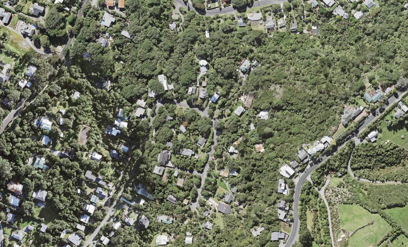 113 Domain Crescent, Waimauku - Carousel 1