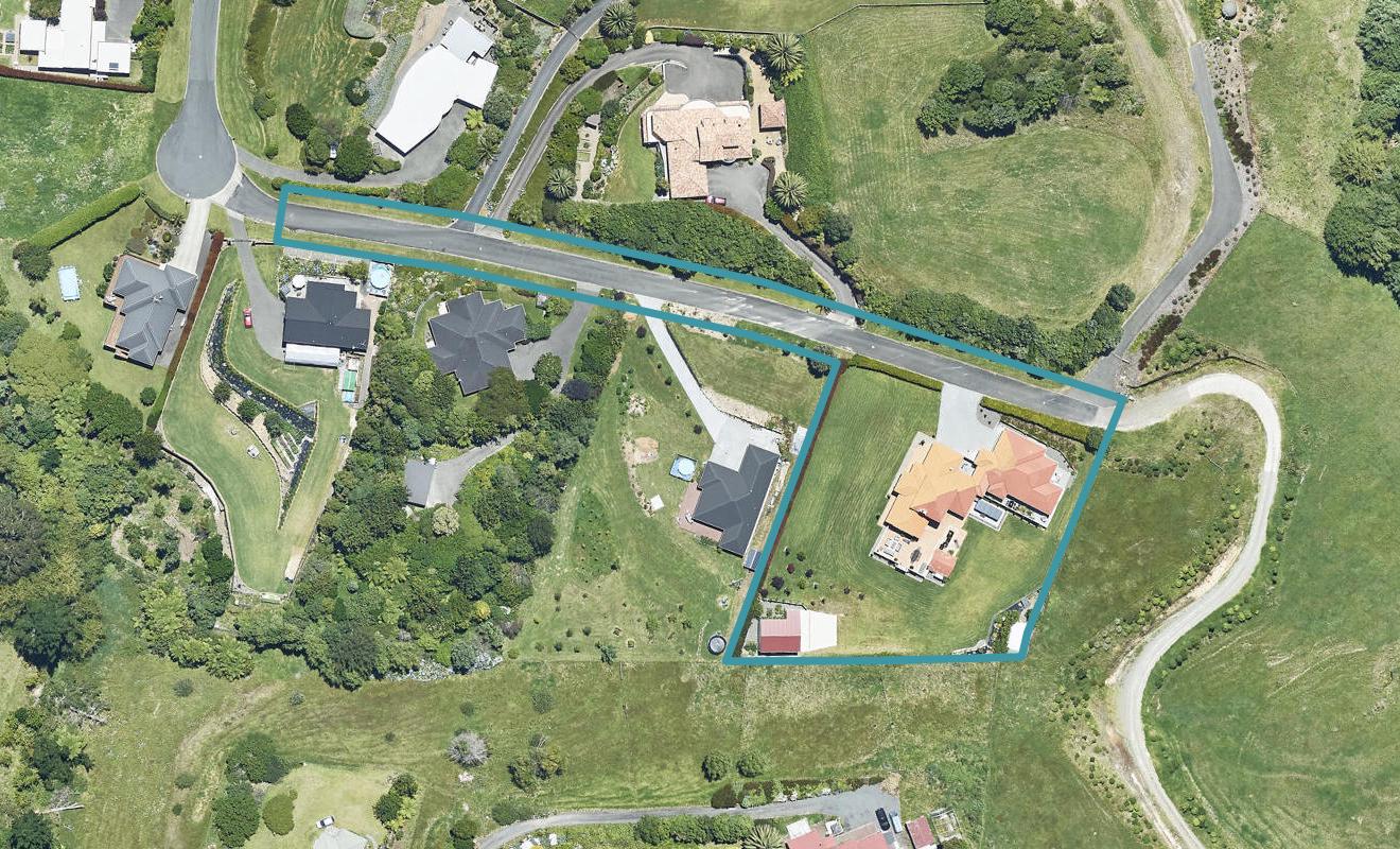 20 Estates Terrace, Welcome Bay, Tauranga - Carousel 1