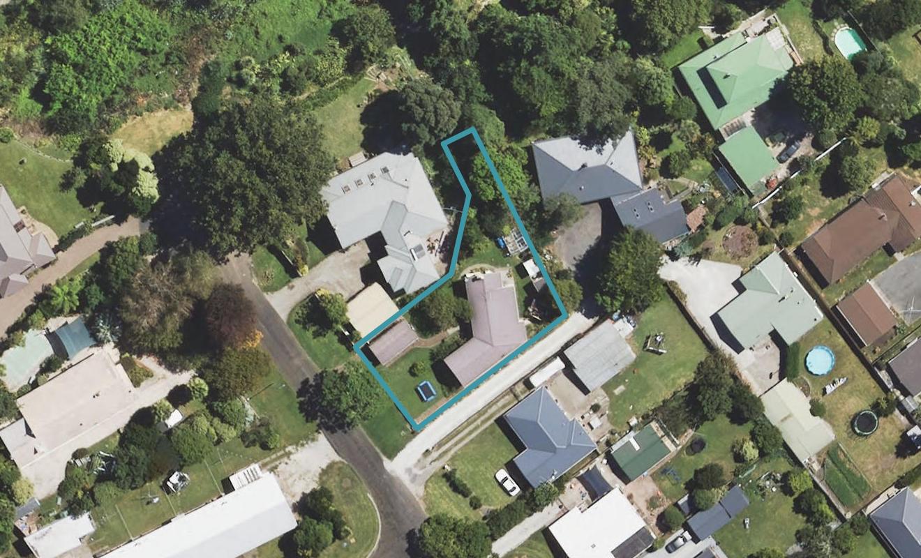 4 Owen Road, Inner Kaiti, Gisborne - Carousel 1