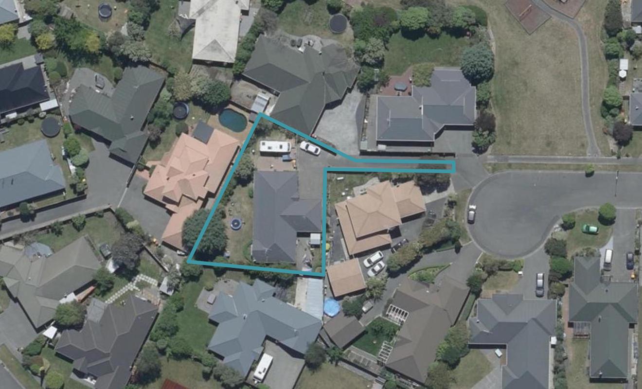 15 Copperfield Close, Parklands, Christchurch - Carousel 1