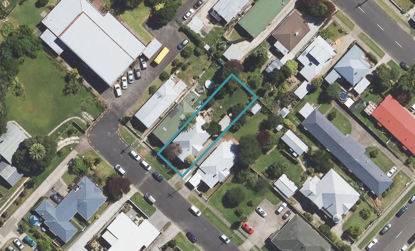 3 Temple Street, Gisborne, Gisborne - Carousel 1