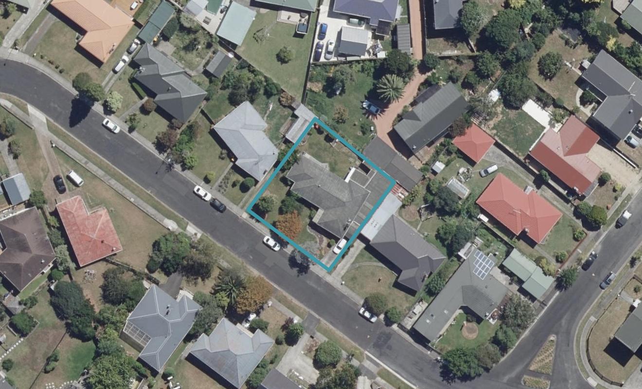 13 Garthwood Road, Hillcrest, Hamilton - Carousel 1