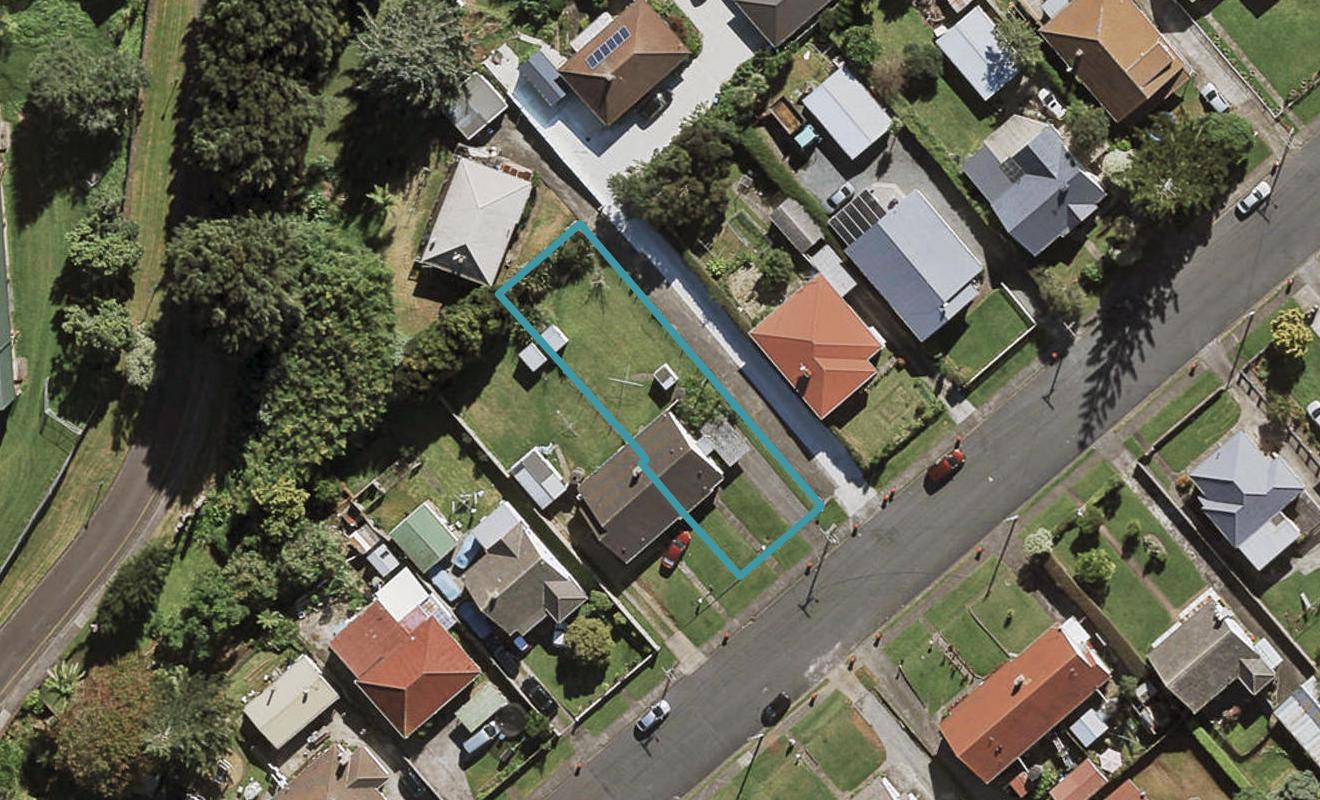 37 Jellicoe Street, Otahuhu, Auckland - Carousel 1