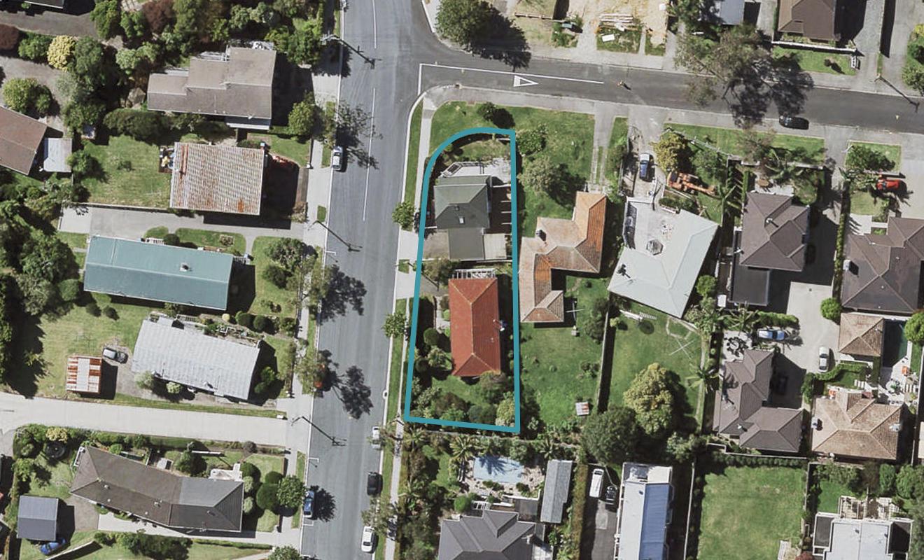 1 Rutherford Terrace, Meadowbank, Auckland - Carousel 1