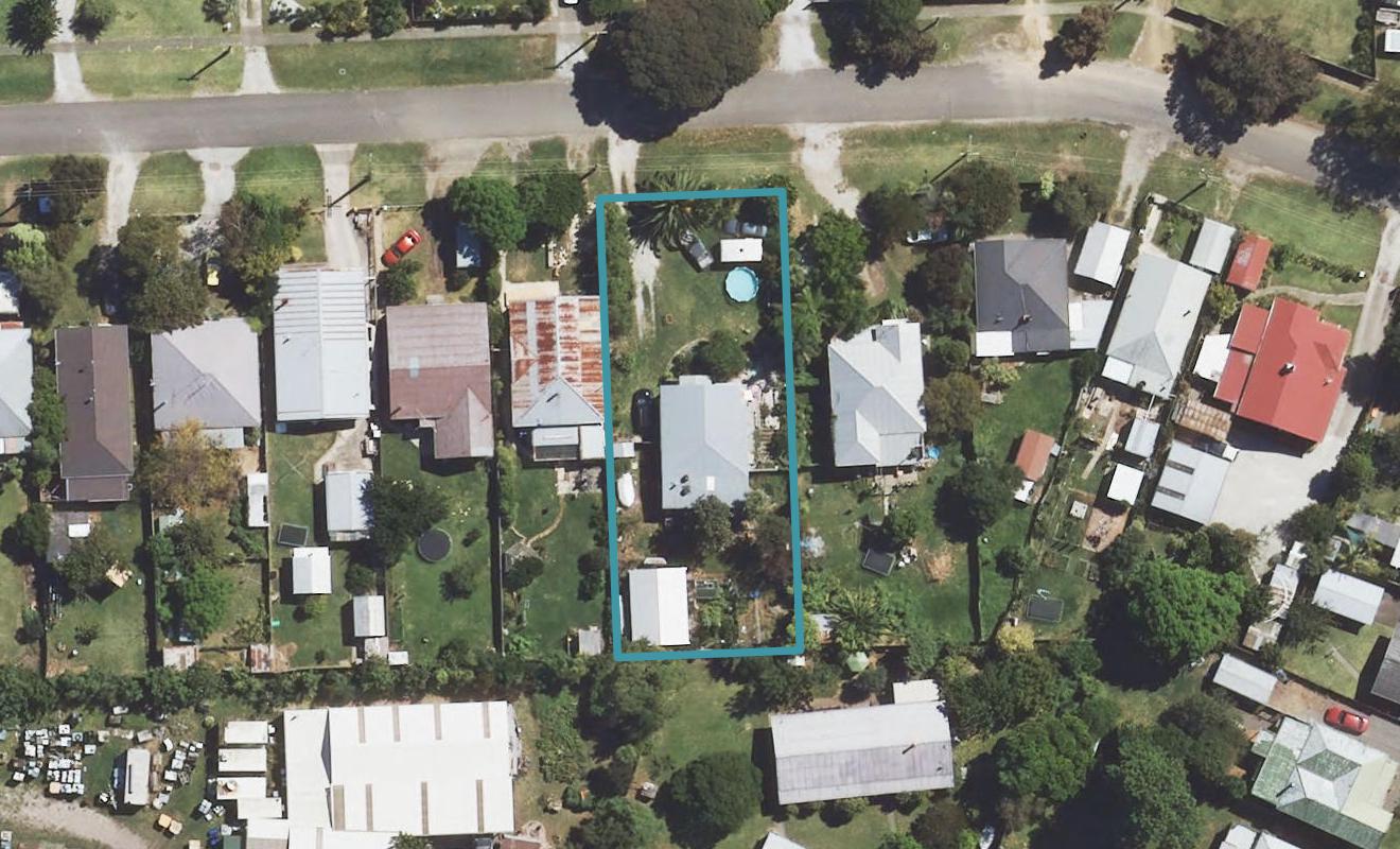 10 Lyndhurst Street, Awapuni, Gisborne - Carousel 1