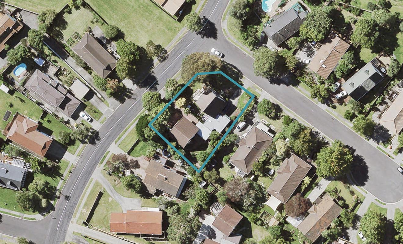 1/11 Weetman Drive, Browns Bay, Auckland - Carousel 1