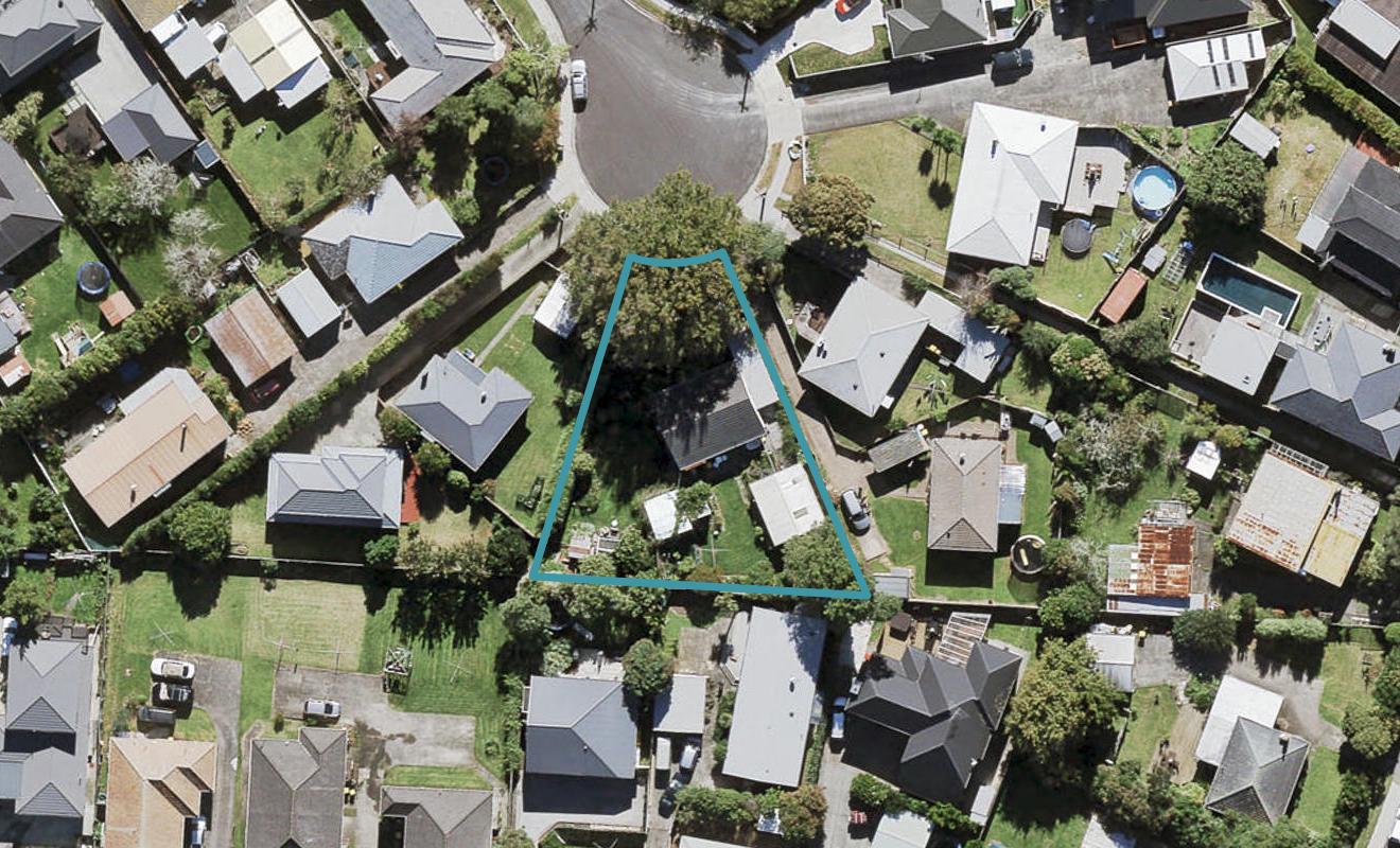 5 Glenvil Lane, Te Atatu Peninsula, Auckland - Carousel 1
