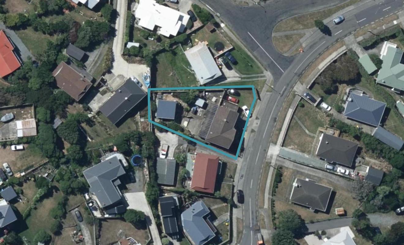 64 Pikarere Street, Titahi Bay, Porirua - Carousel 1