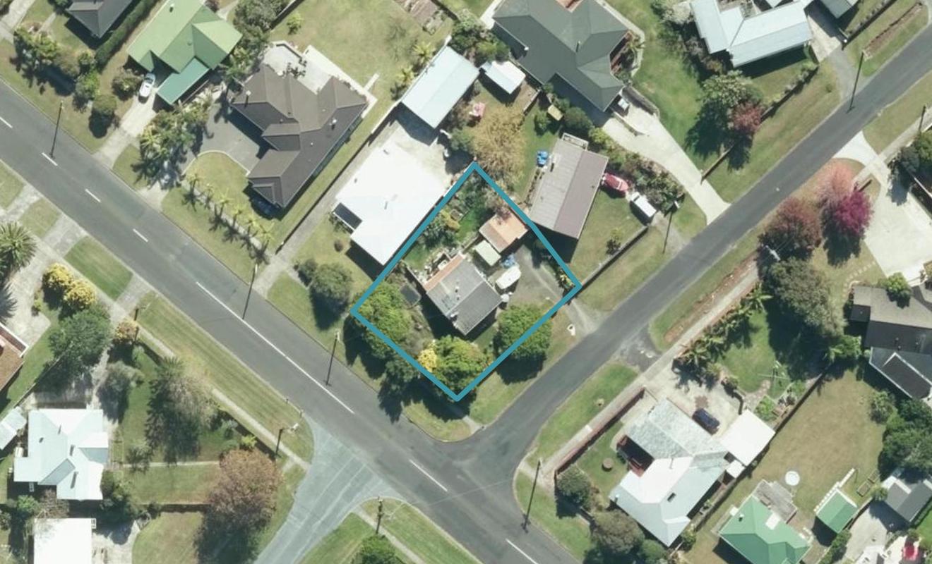 2 Clyde Street, Dargaville - Carousel 1
