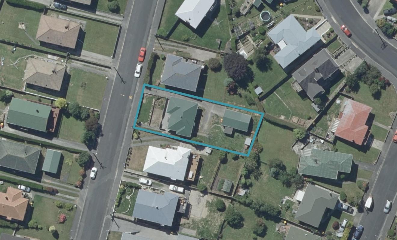 15 Travis Street, Brockville, Dunedin - Carousel 1