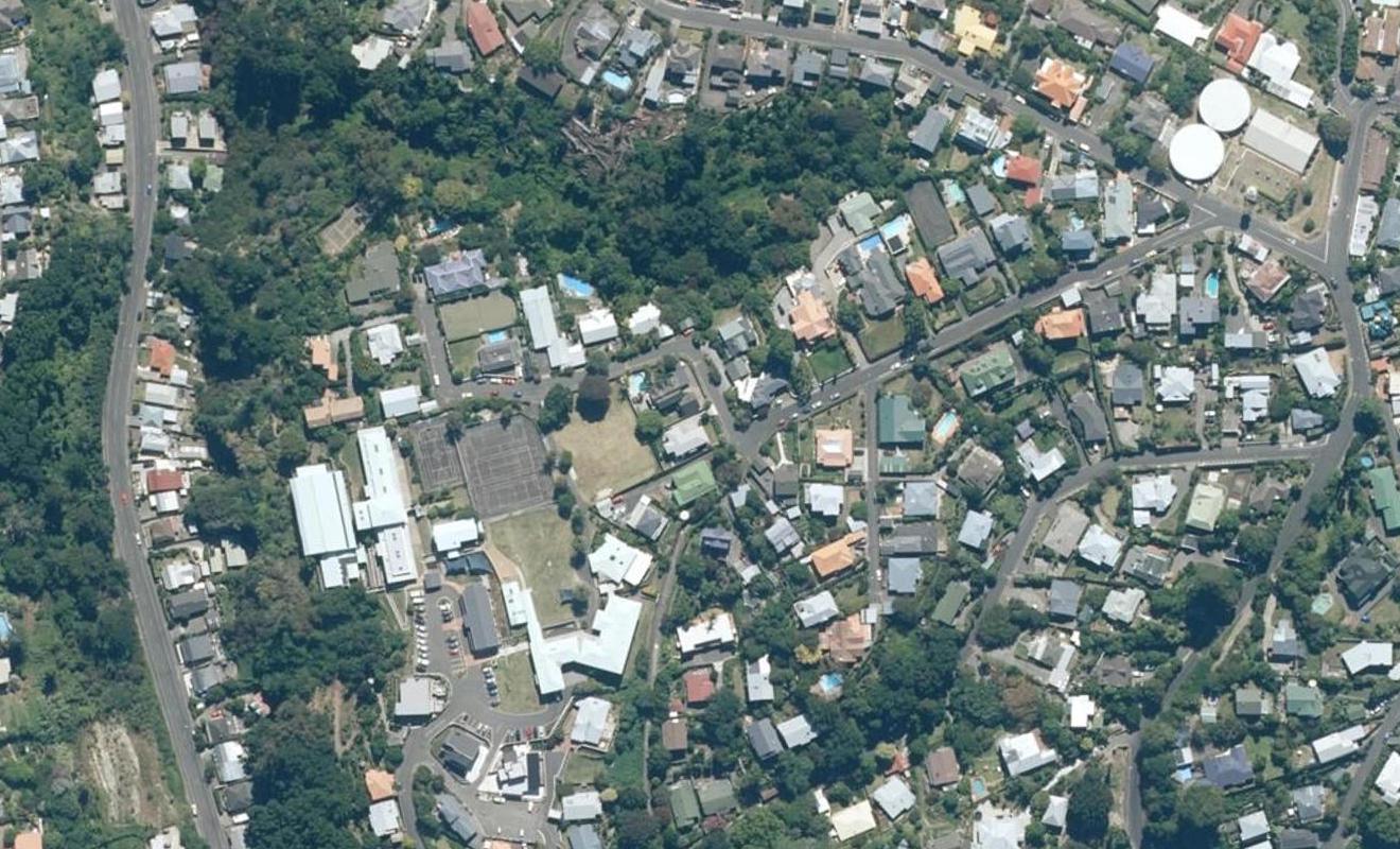 4A Cobden Crescent, Bluff Hill, Napier - Carousel 1