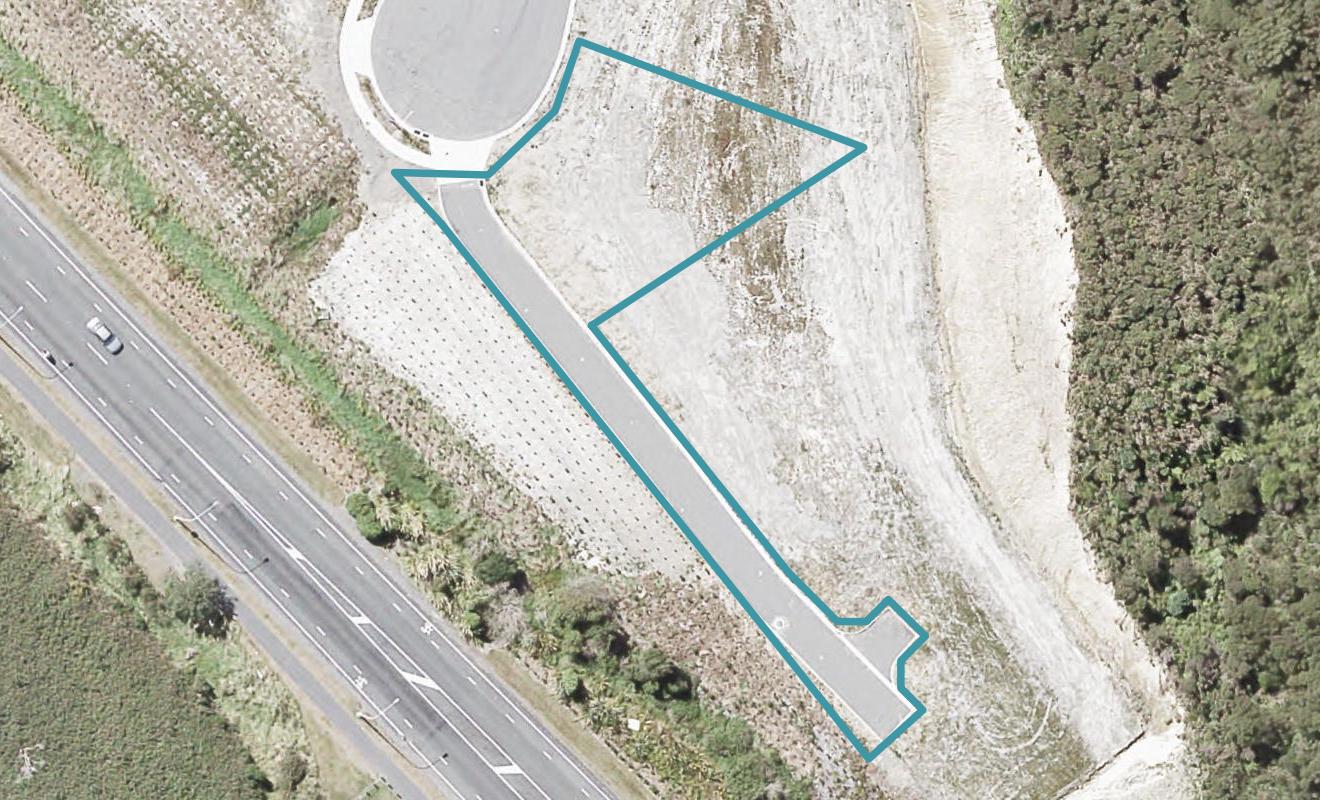 15 Barry Groucott Grove, Wainuiomata, Lower Hutt - Carousel 1