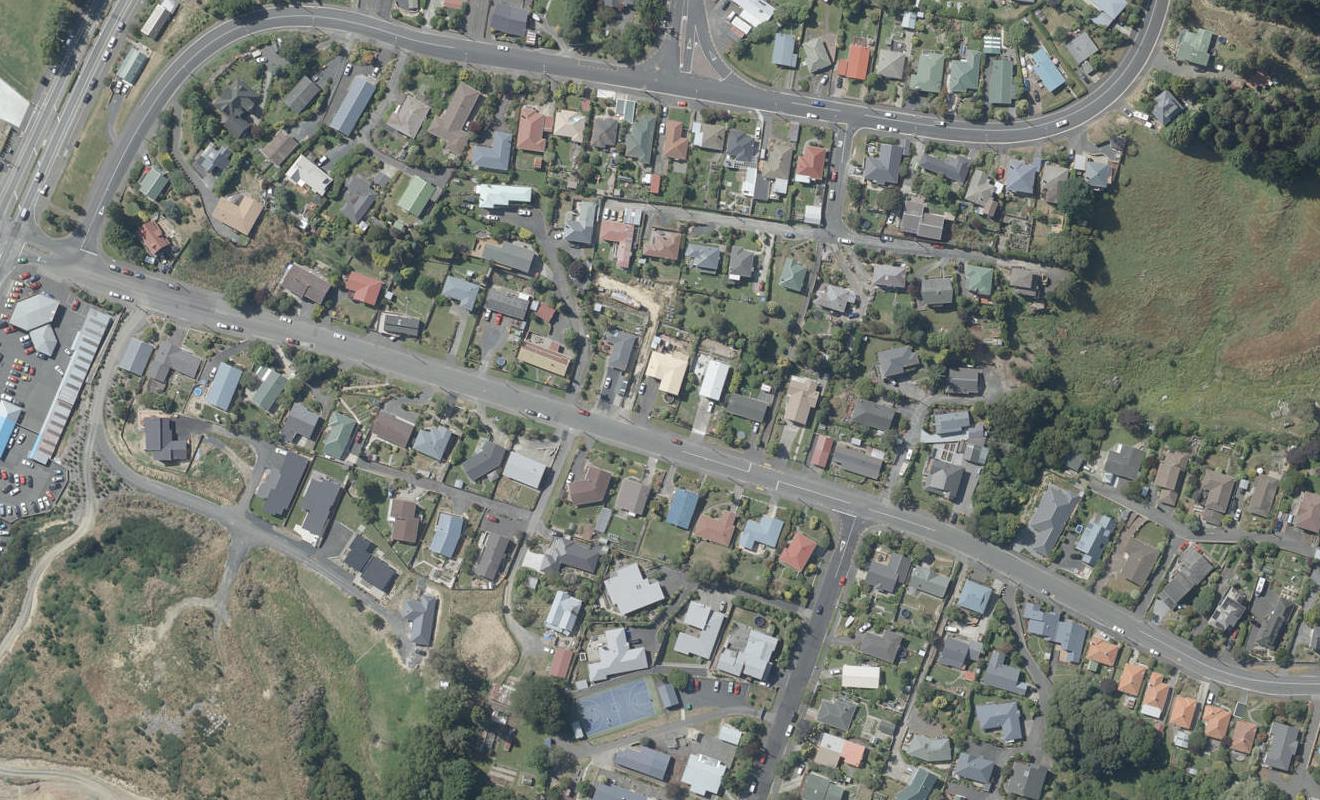 92 Barr Street, Kenmure, Dunedin - Carousel 1