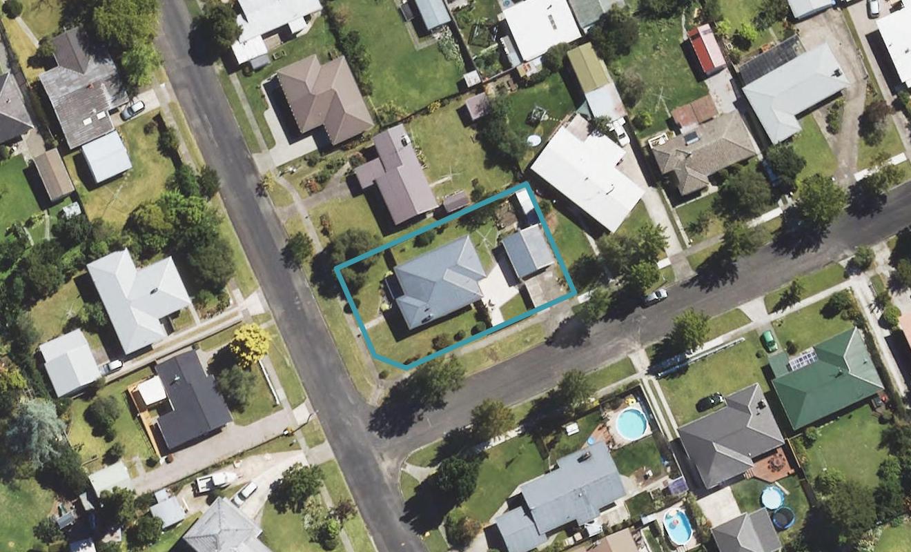 4 Seddon Crescent, Whataupoko, Gisborne - Carousel 1