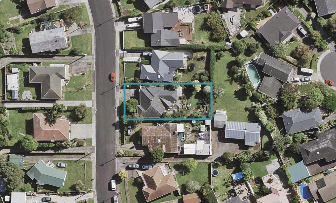 40 Lynmore Drive, Hillpark, Auckland - Carousel 1