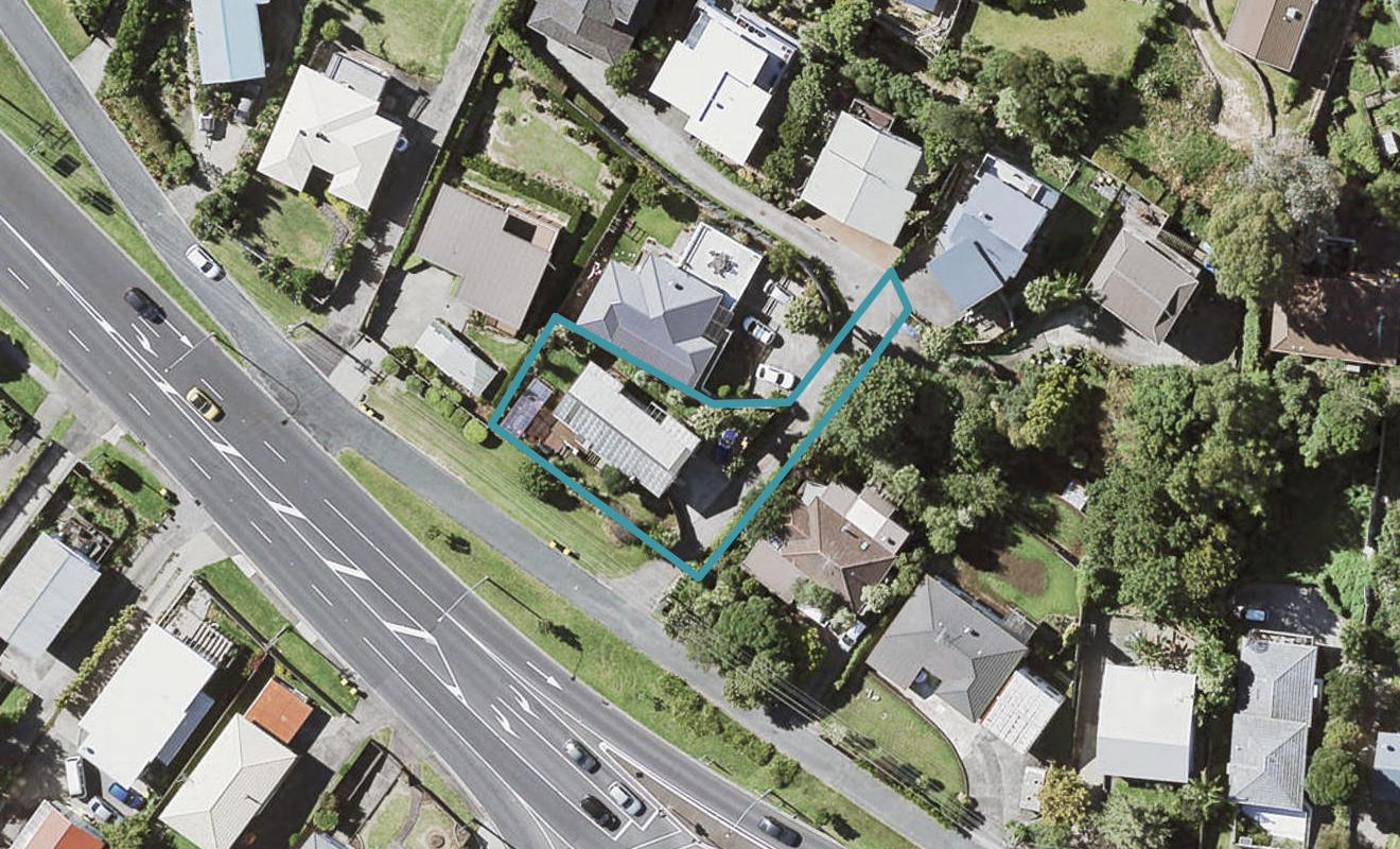 589B East Coast Road, Browns Bay, Auckland - Carousel 1