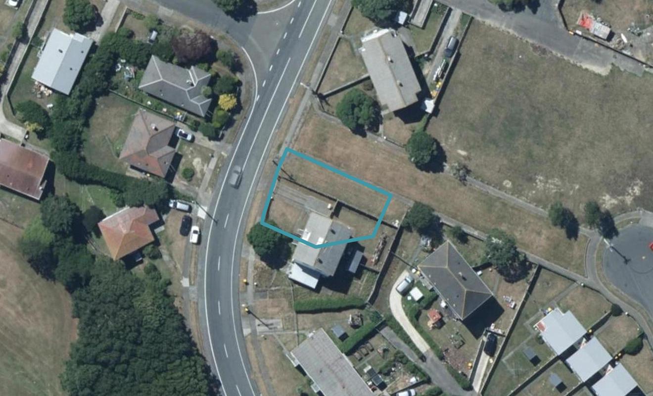 34 Castor Crescent, CANNONS CREEK, PORIRUA - Carousel 1