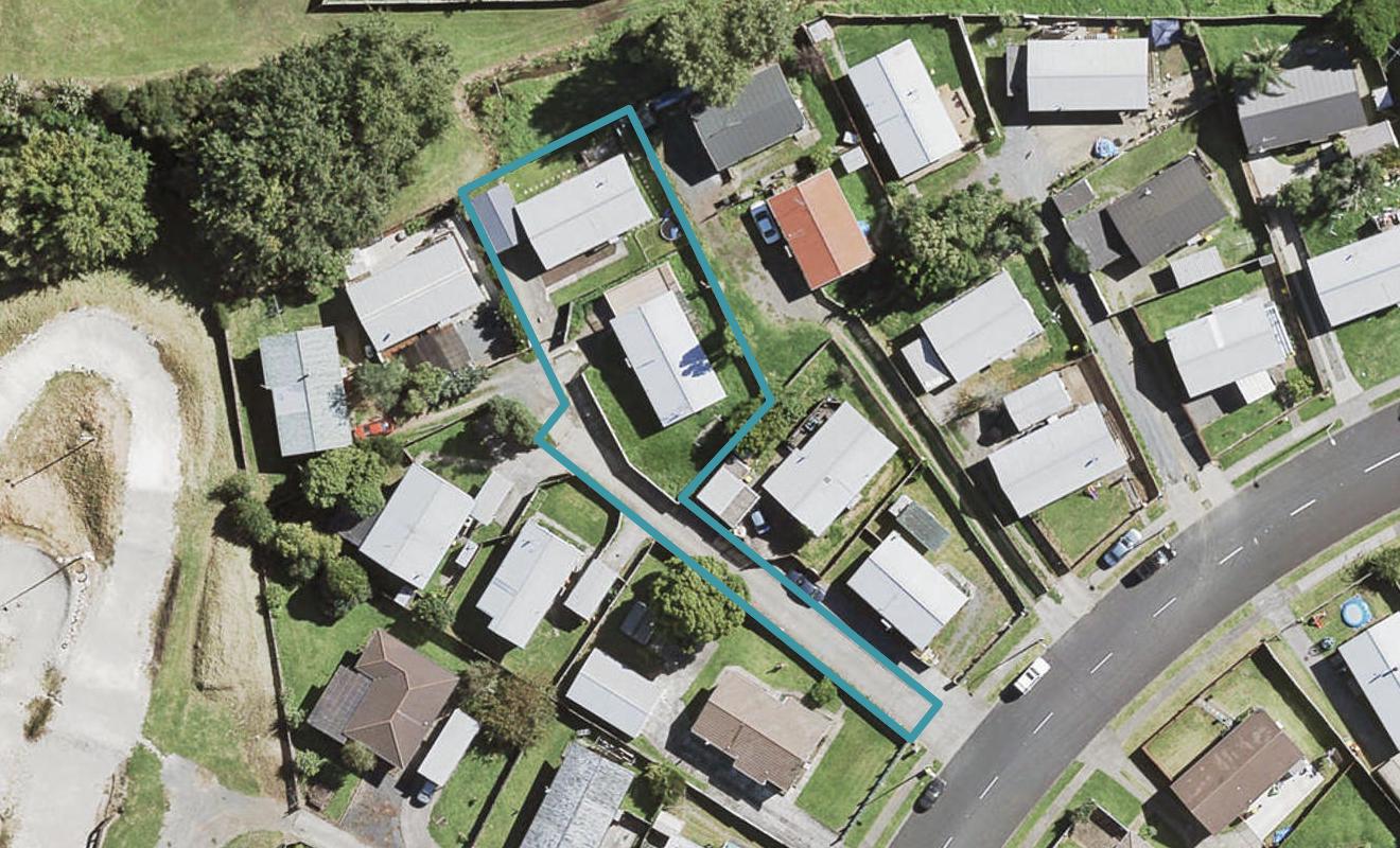 1/69 Redcrest Avenue, Red Hill, Papakura - Carousel 1
