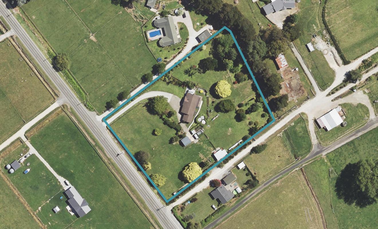555 Back Ormond Road, Makauri, Gisborne - Carousel 1