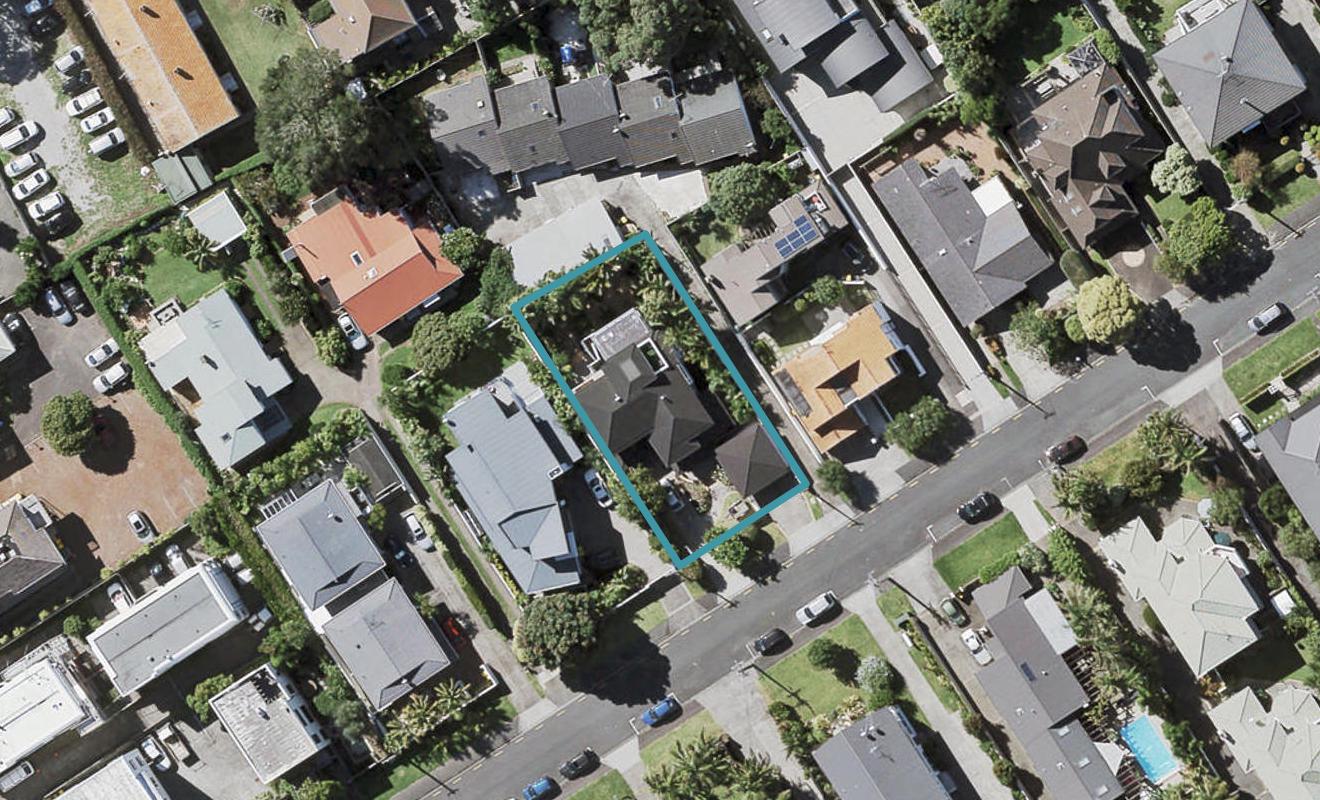 12 Sanders Avenue, Takapuna, Auckland - Carousel 1