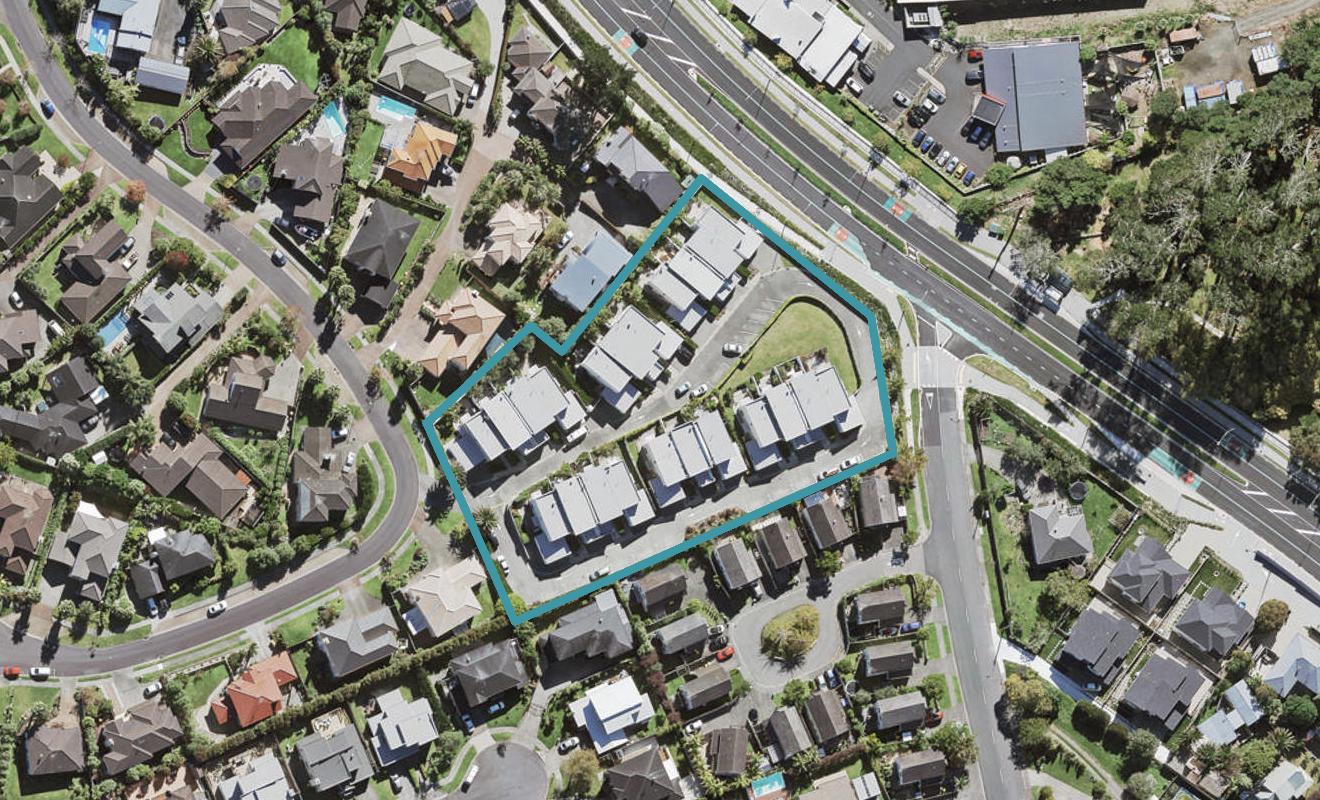 1/40 Scarlet Oak Drive, Schnapper Rock, Auckland - Carousel 1