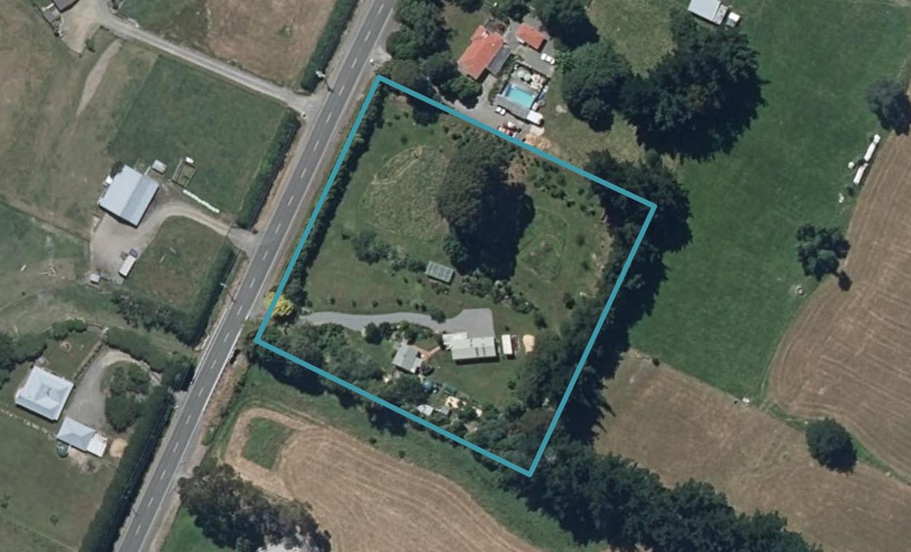 517 Arapaepae Road, OHAU, LEVIN - Carousel 1