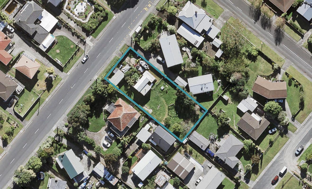 105 Hepburn Road, Glendene, Auckland - Carousel 1
