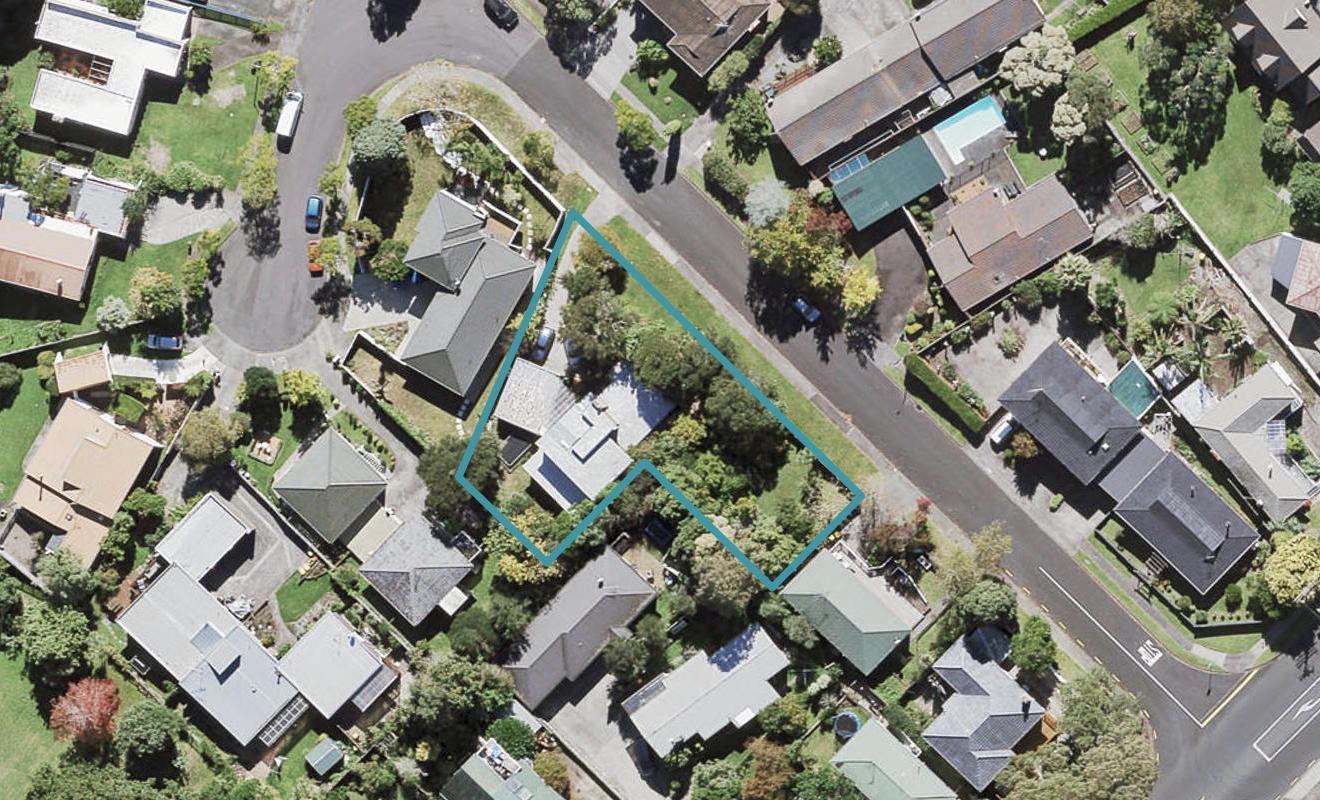 17 Cezanne Place, New Lynn, Auckland - Carousel 1