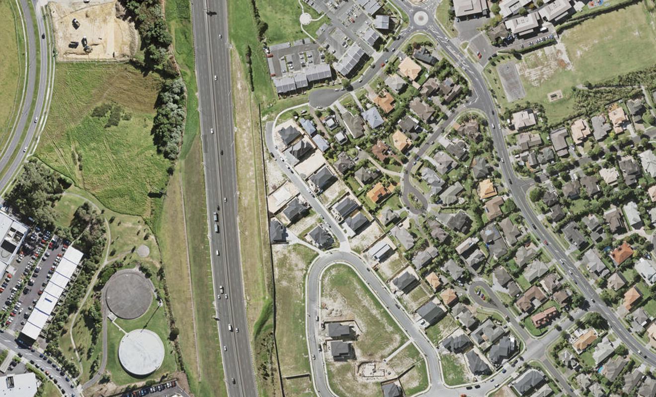 6 Coxton Lane, Pinehill, Auckland - Carousel 1