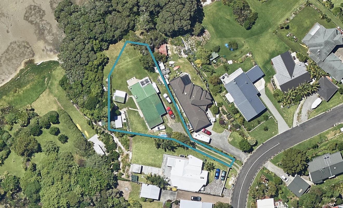 15 Moana Drive, Tanners Point, Katikati - Carousel 1