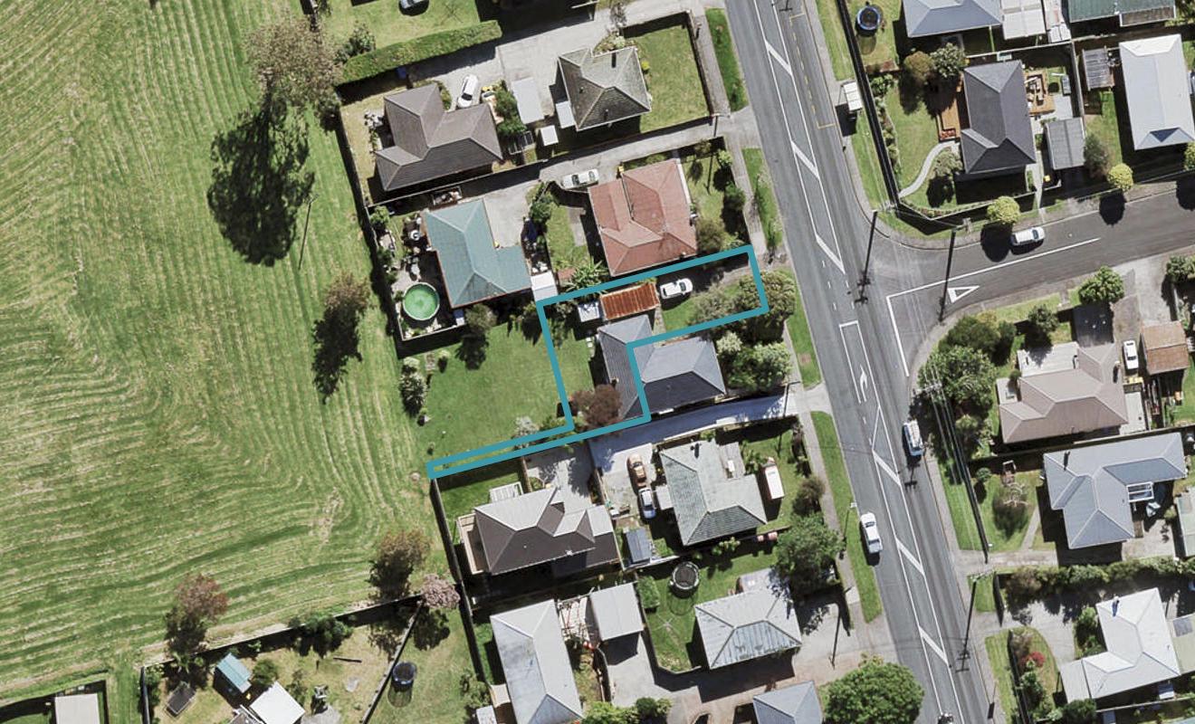 5/644 Te Atatu Road, Te Atatu Peninsula, Auckland - Carousel 1