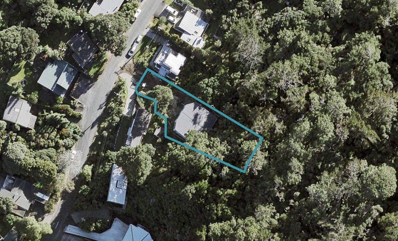 67 Domain Crescent, Waimauku - Carousel 1