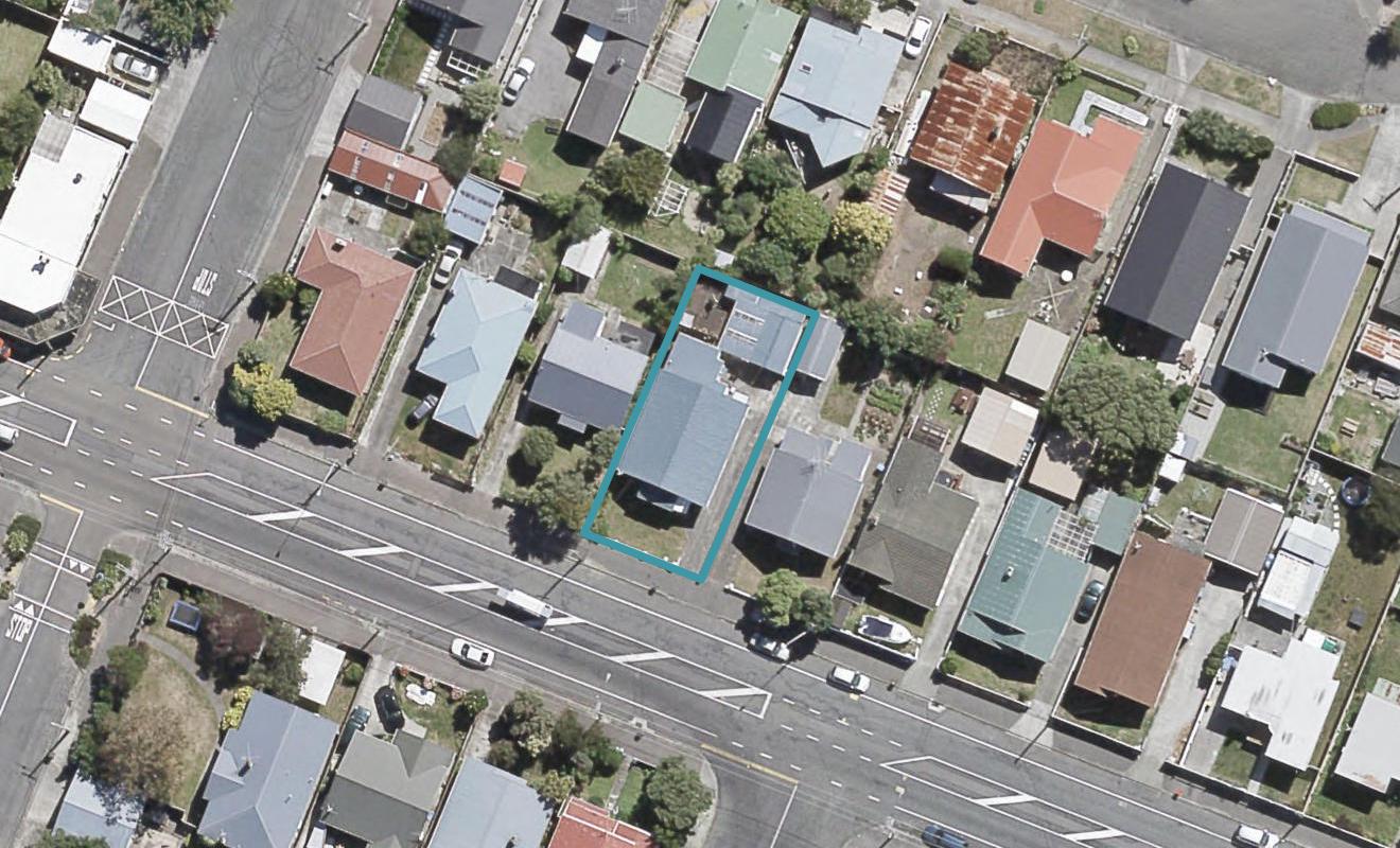 411 Jackson Street, Petone, Lower Hutt - Carousel 1