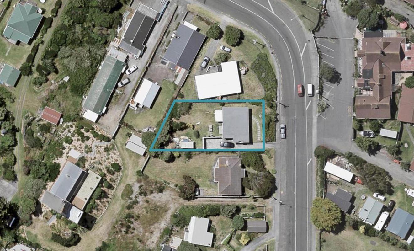 19 Tasman Road, Otaki Beach, Otaki - Carousel 1