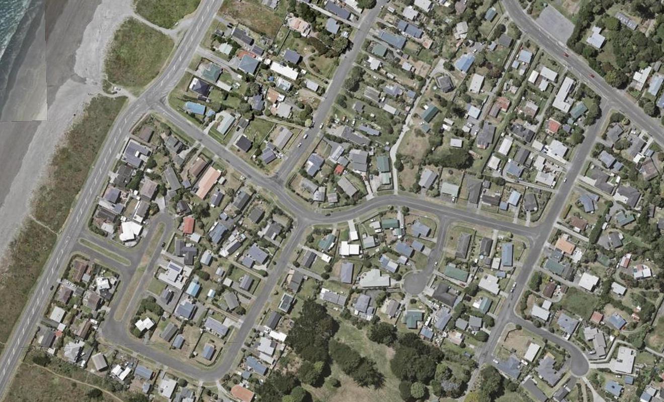 8 Karaka Street, Otaki Beach, Otaki - Carousel 1