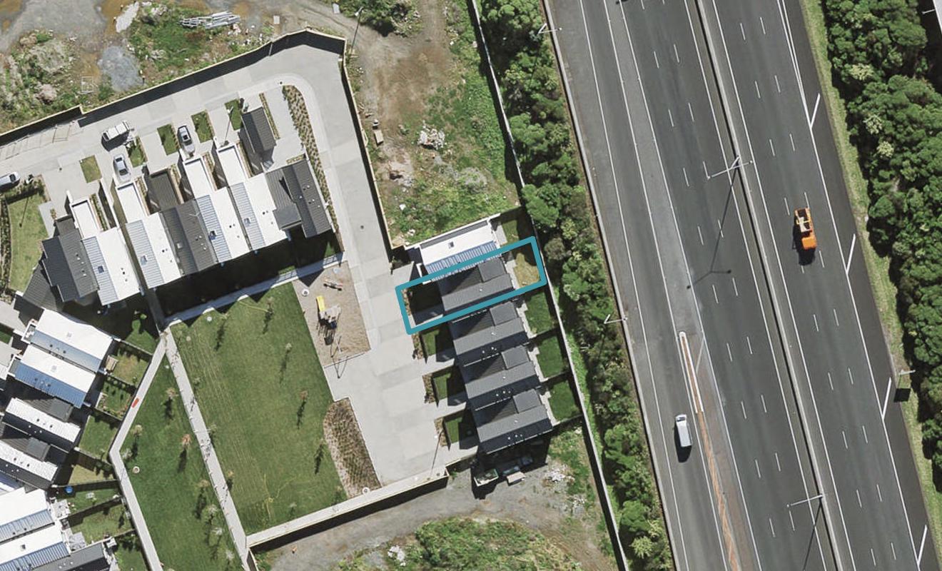 12 Patiti Parade, Mangere Bridge, Auckland - Carousel 1