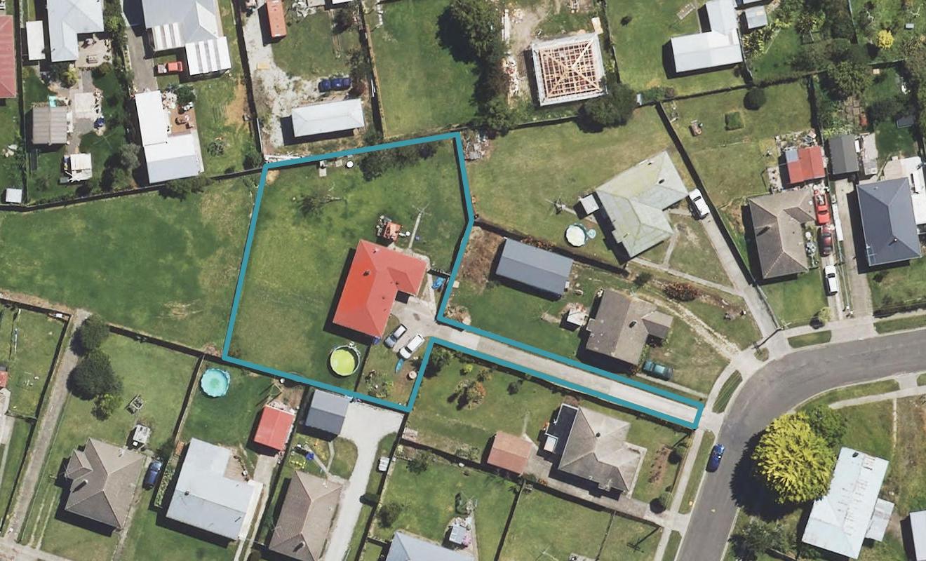 31 Glasgow Crescent, Kaiti, Gisborne - Carousel 1