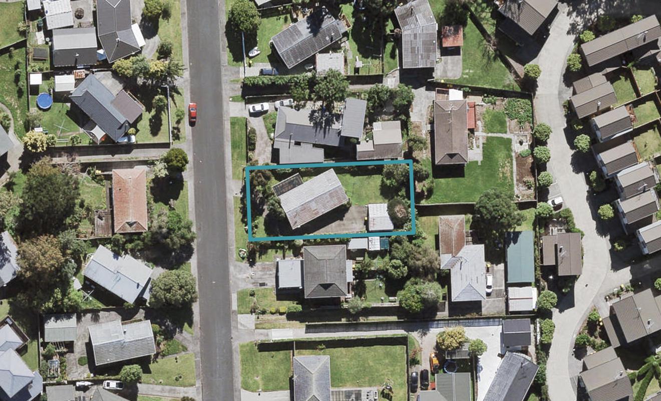26 Glynnbrooke Street, Te Atatu South, Auckland - Carousel 1