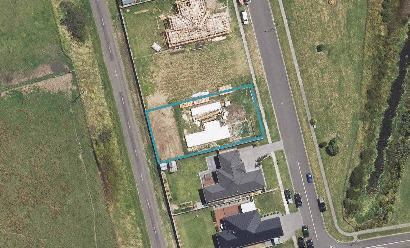 92 Hamilton Drive, Wainui, Gisborne - Carousel 1