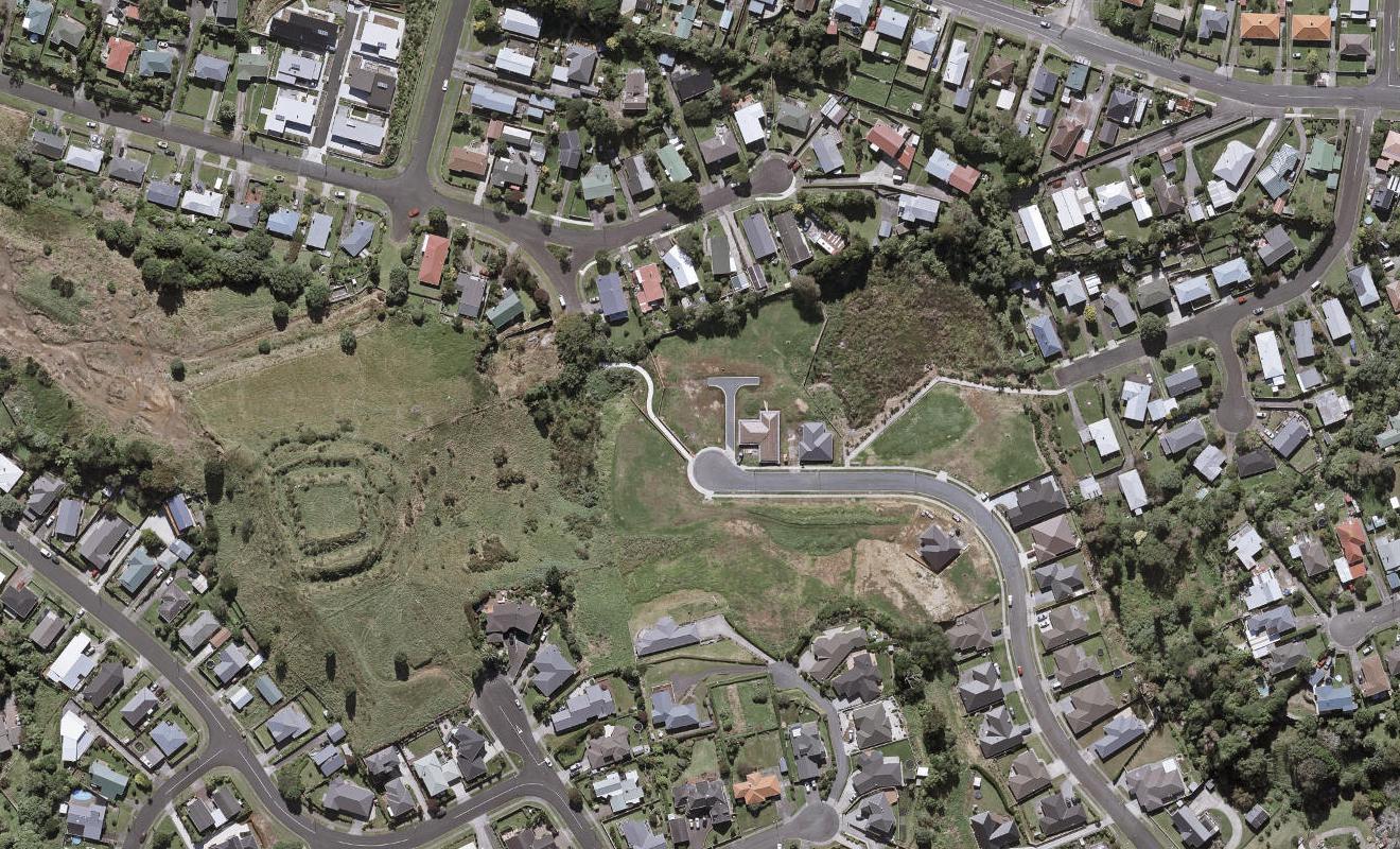 64 Magnolia Drive, Westown, New Plymouth - Carousel 1