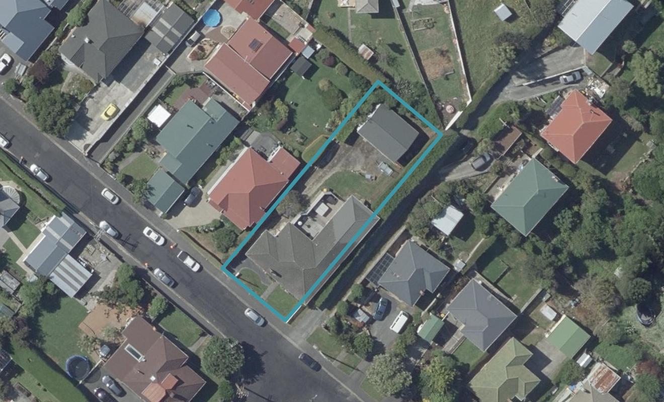 15 Duckworth Street, Andersons Bay, Dunedin - Carousel 1