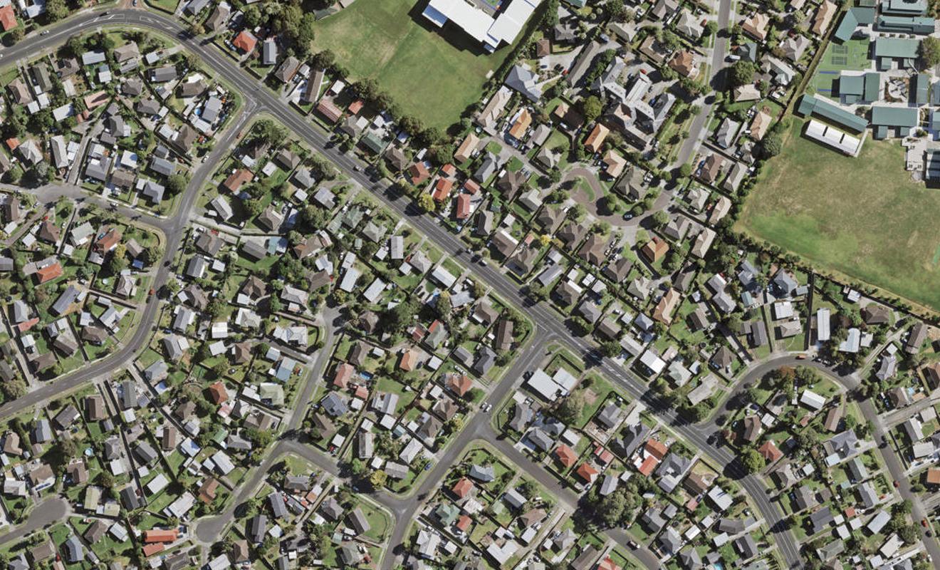64 Wordsworth Road, Manurewa, Auckland - Carousel 1