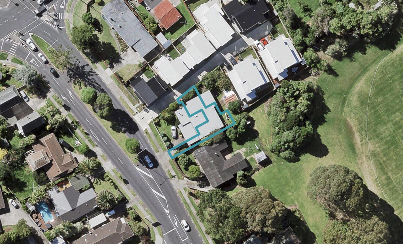 6D Cascades Road, Pakuranga Heights, Auckland - Carousel 1